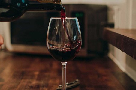 Povećava li se sadršaj alkohola u vinu