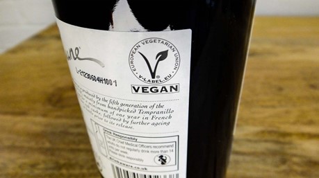 Kako pronaći vegansko vino