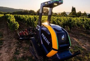Novi robot za vinograde