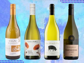 Bijela vina koja odležavaju u hrastovim bačvama