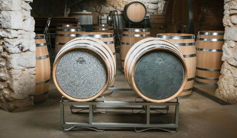 Burad napravljena od drveta i kamena